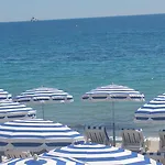 Les Alizes * Juan-les-Pins
